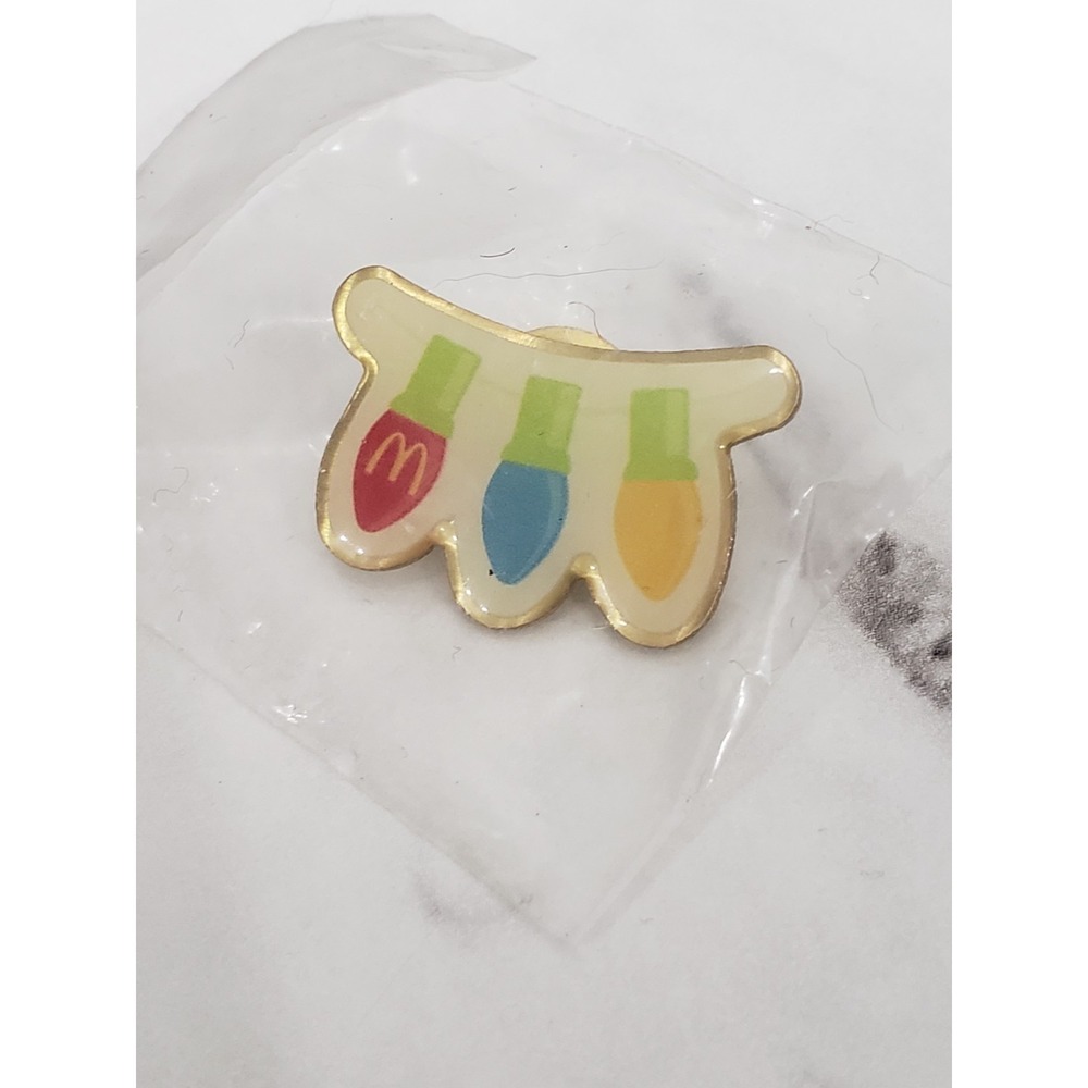 NEW SEALED McDonald's Hat Pin: Christmas Lights ADVERTISING FAST FOOD‎ PINBACK